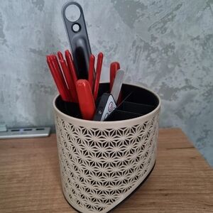 White and Black Pen/Pencil Holder